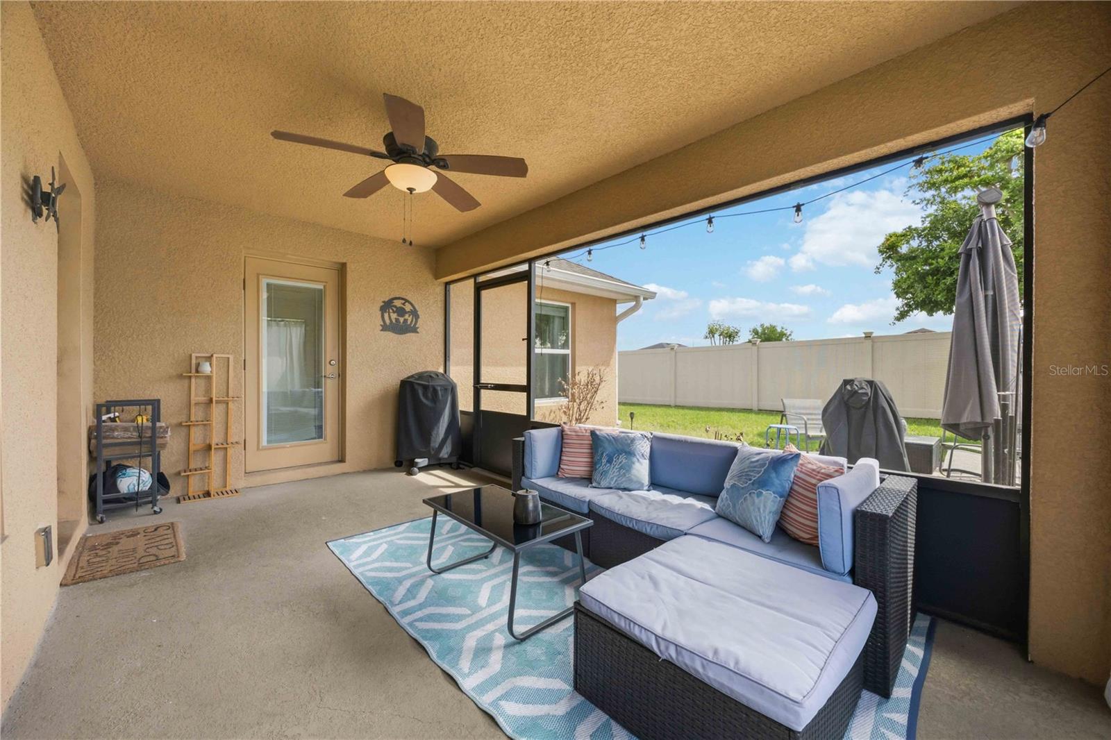 RIDGE/HLND MDWS - Residential