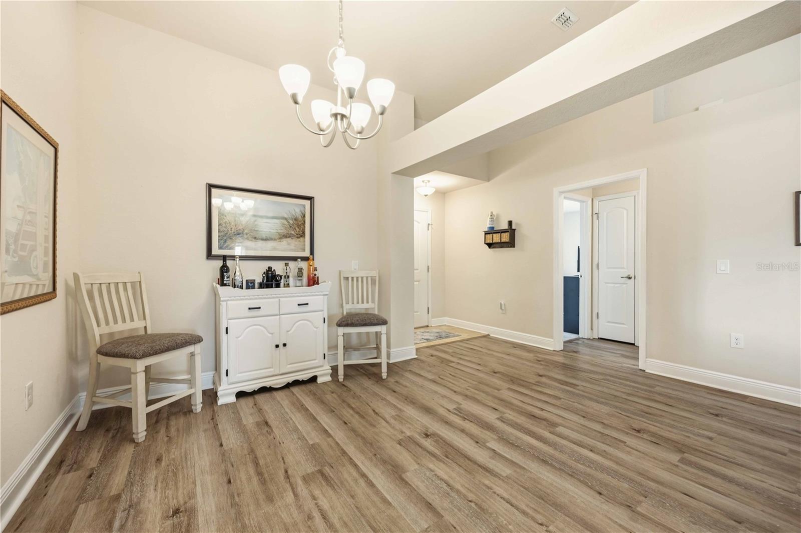 RIDGE/HLND MDWS - Residential