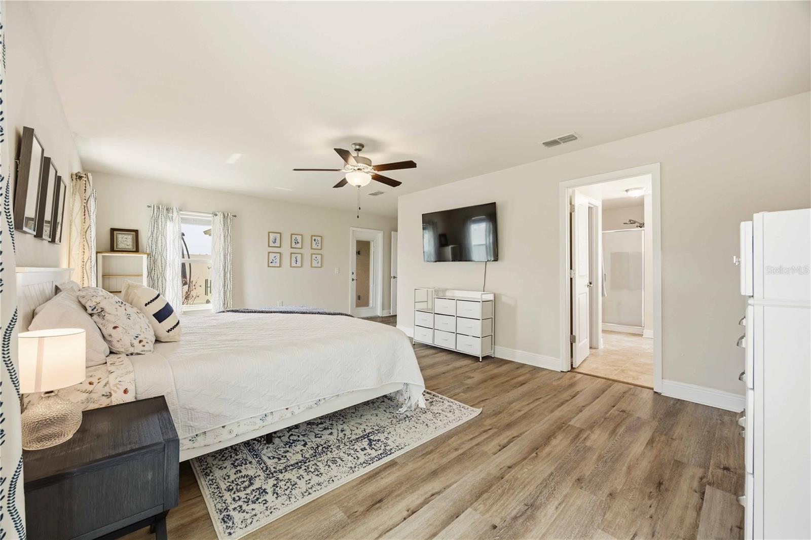 RIDGE/HLND MDWS - Residential