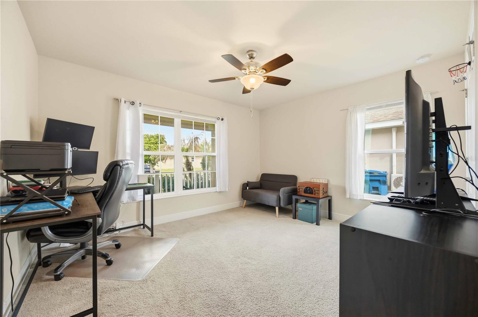 RIDGE/HLND MDWS - Residential