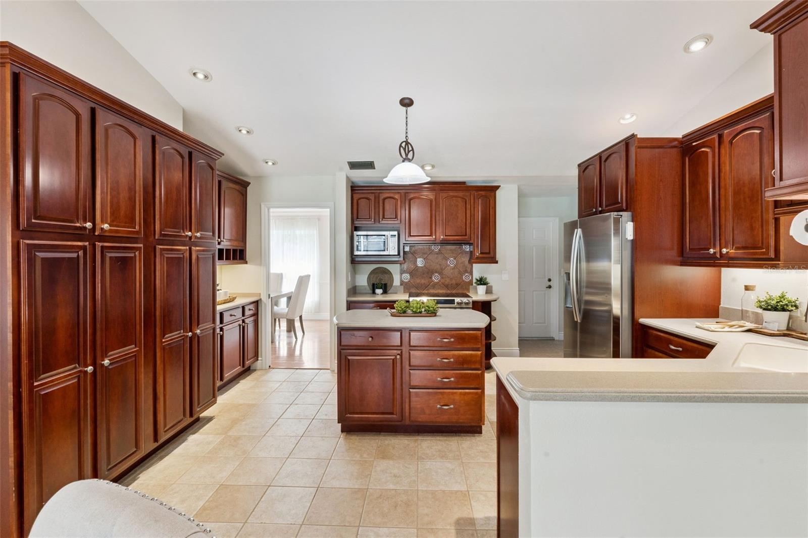 WILLOWWOOD - Residential