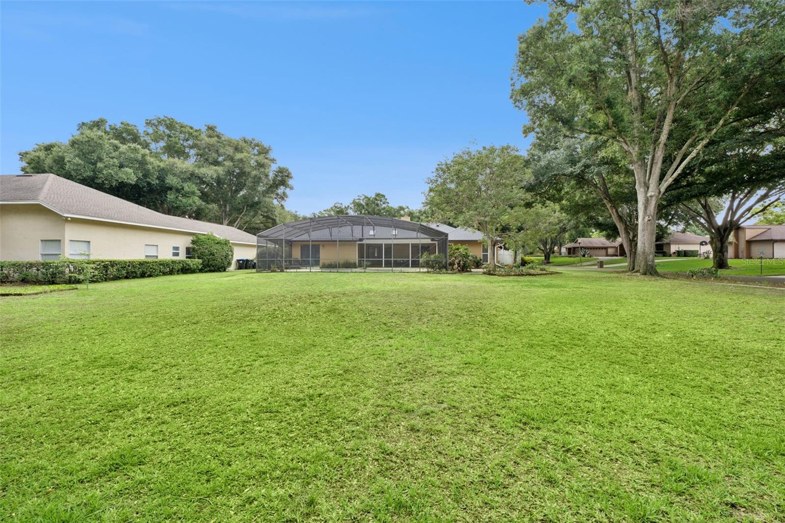 WILLOWWOOD - Residential