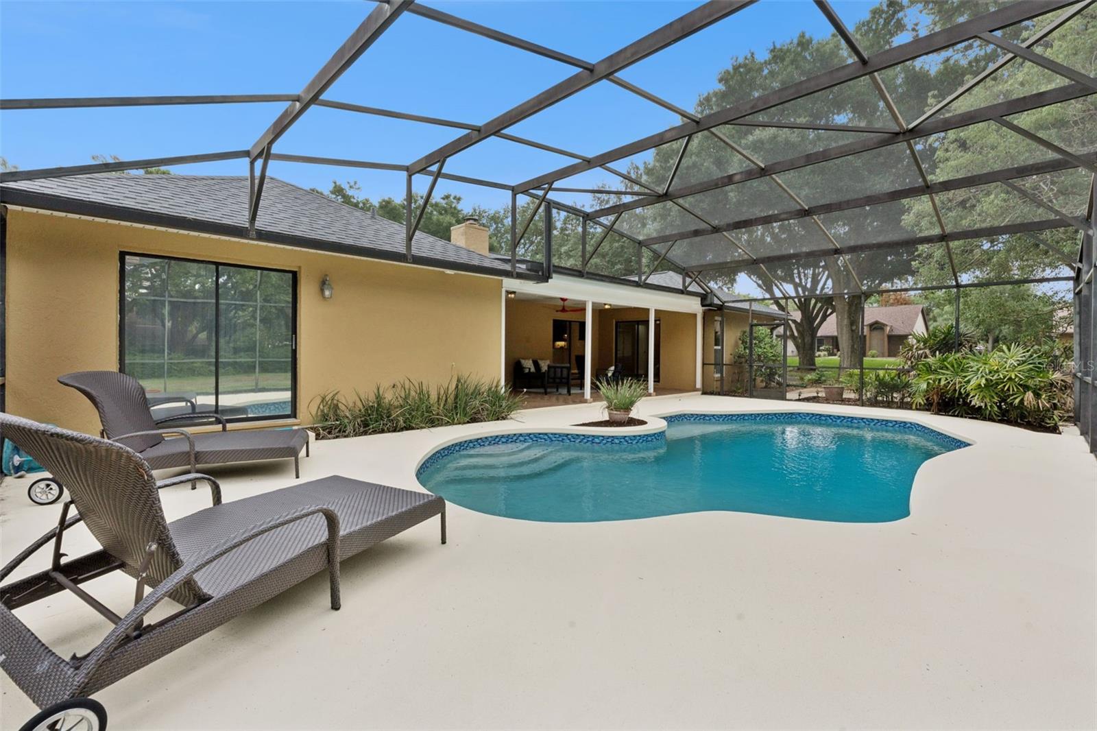 WILLOWWOOD - Residential