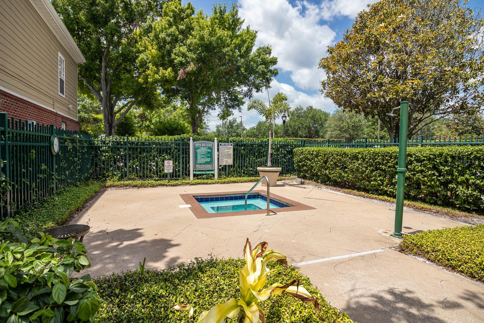 PLANTATION PARK PRIVATE RESIDENCE - Residential