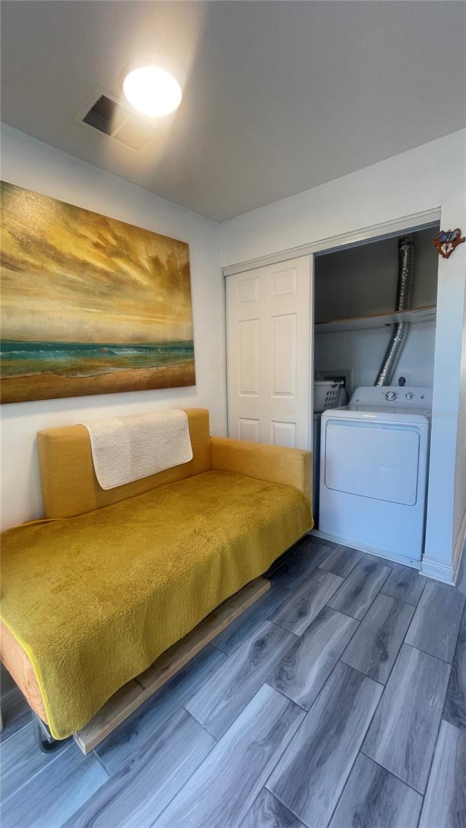 HIDDEN CREEK CONDO - Residential Lease