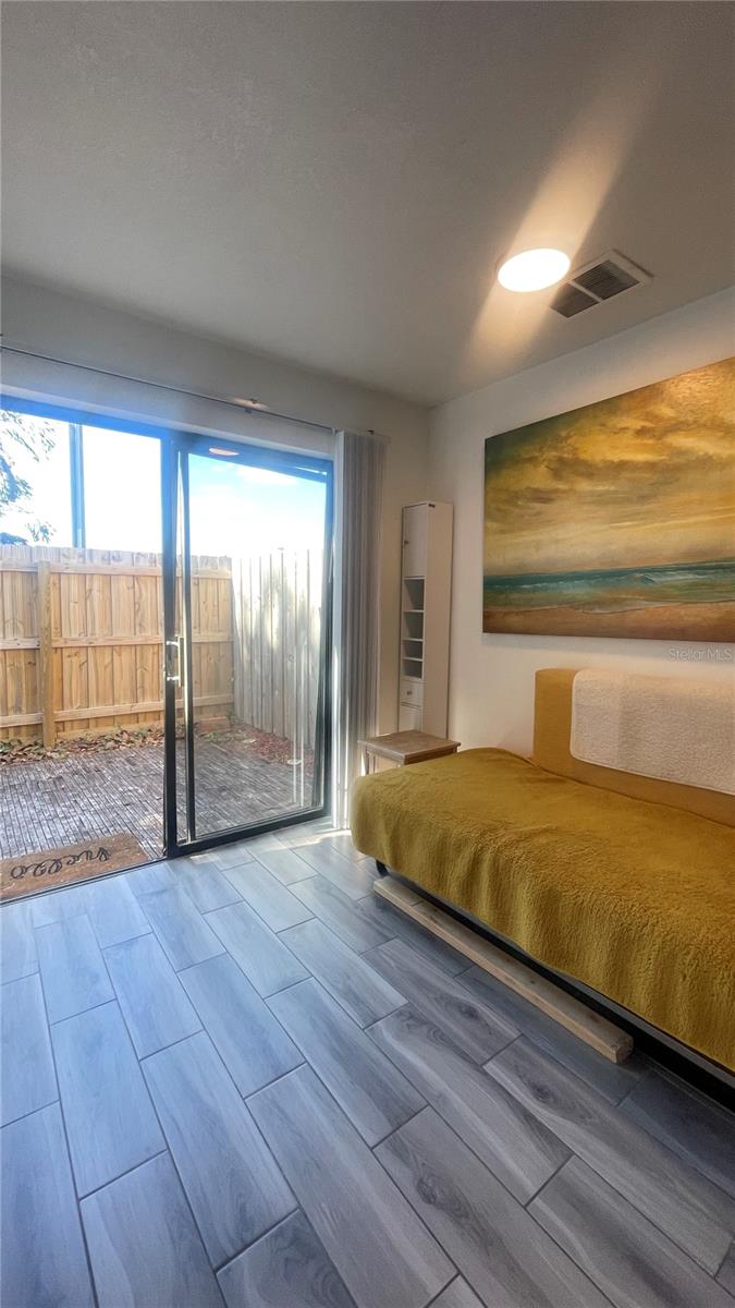 HIDDEN CREEK CONDO - Residential Lease