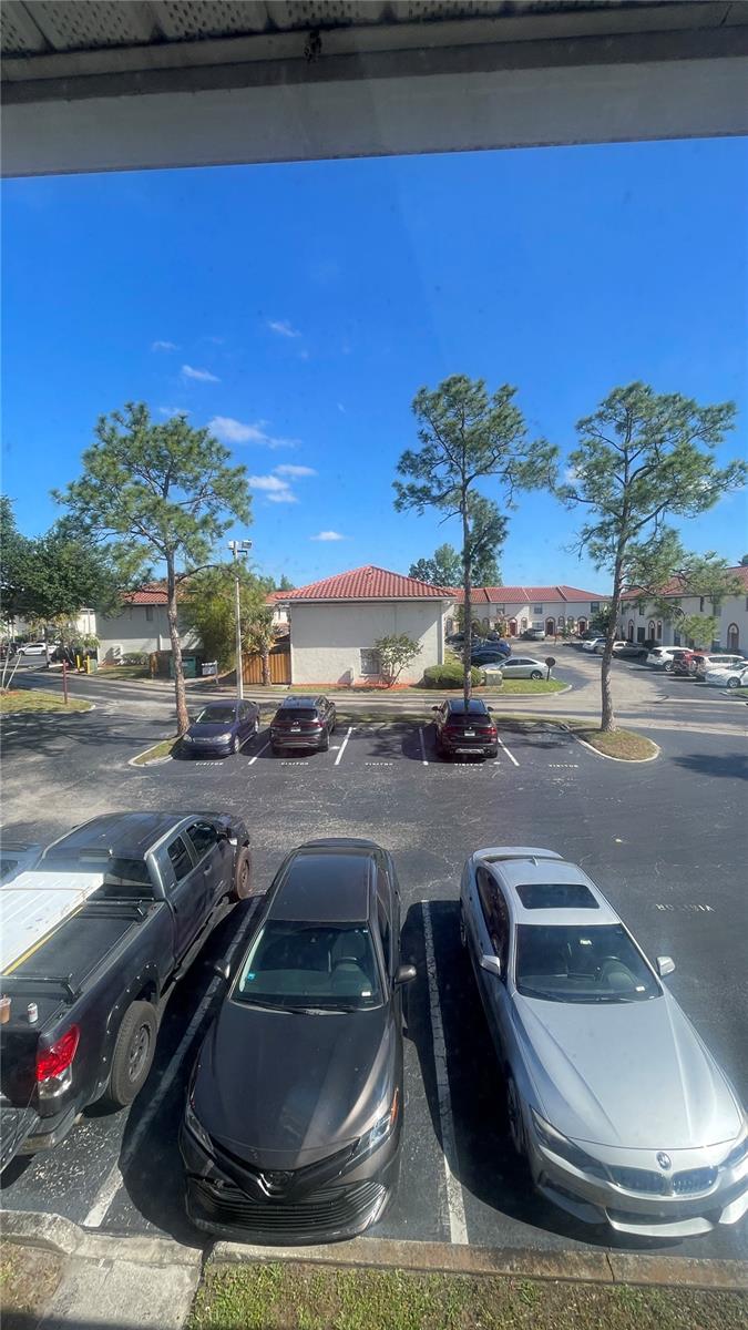 HIDDEN CREEK CONDO - Residential Lease