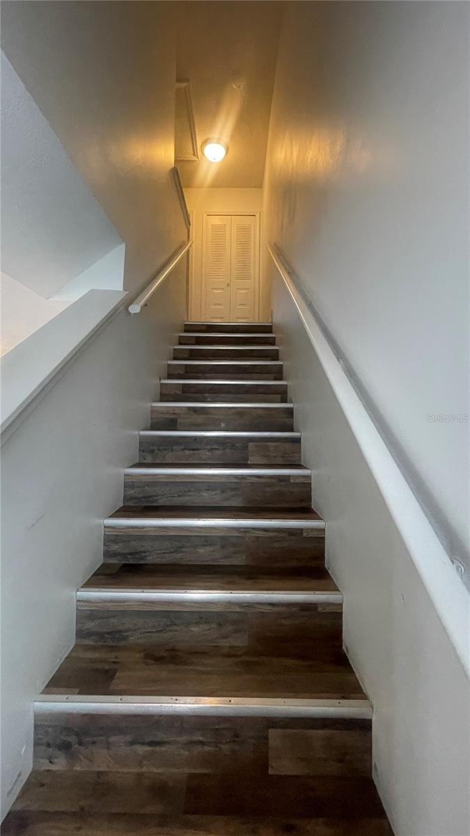 HIDDEN CREEK CONDO - Residential Lease