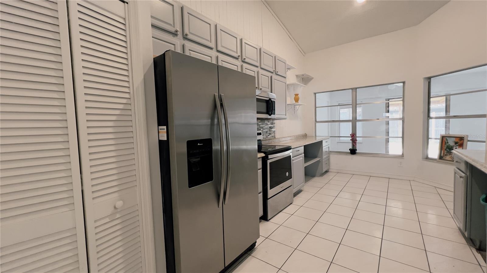 BVL UNIT 11 3RD ADD - Residential