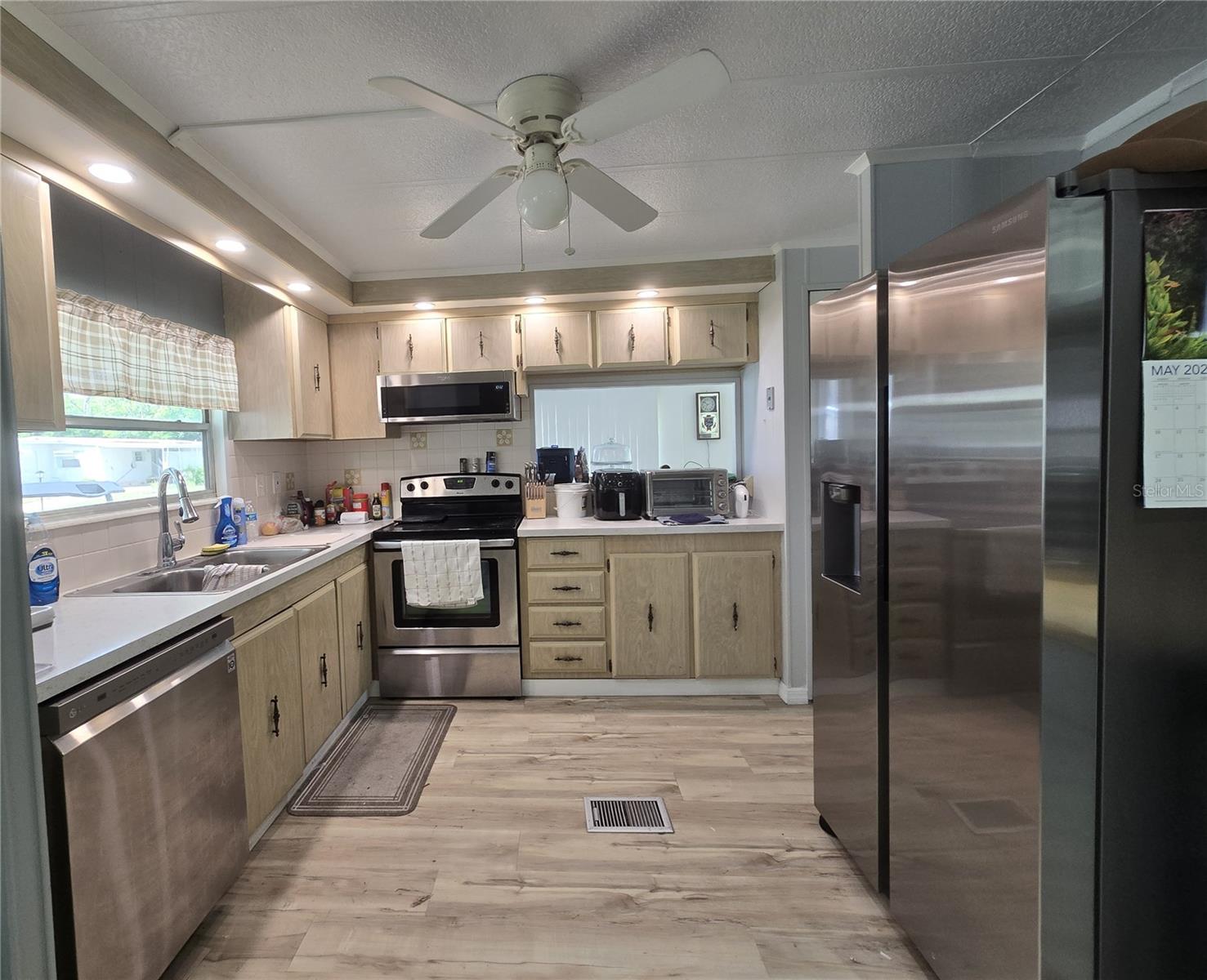OAK GROVE VILLAGE CONDO - Residential