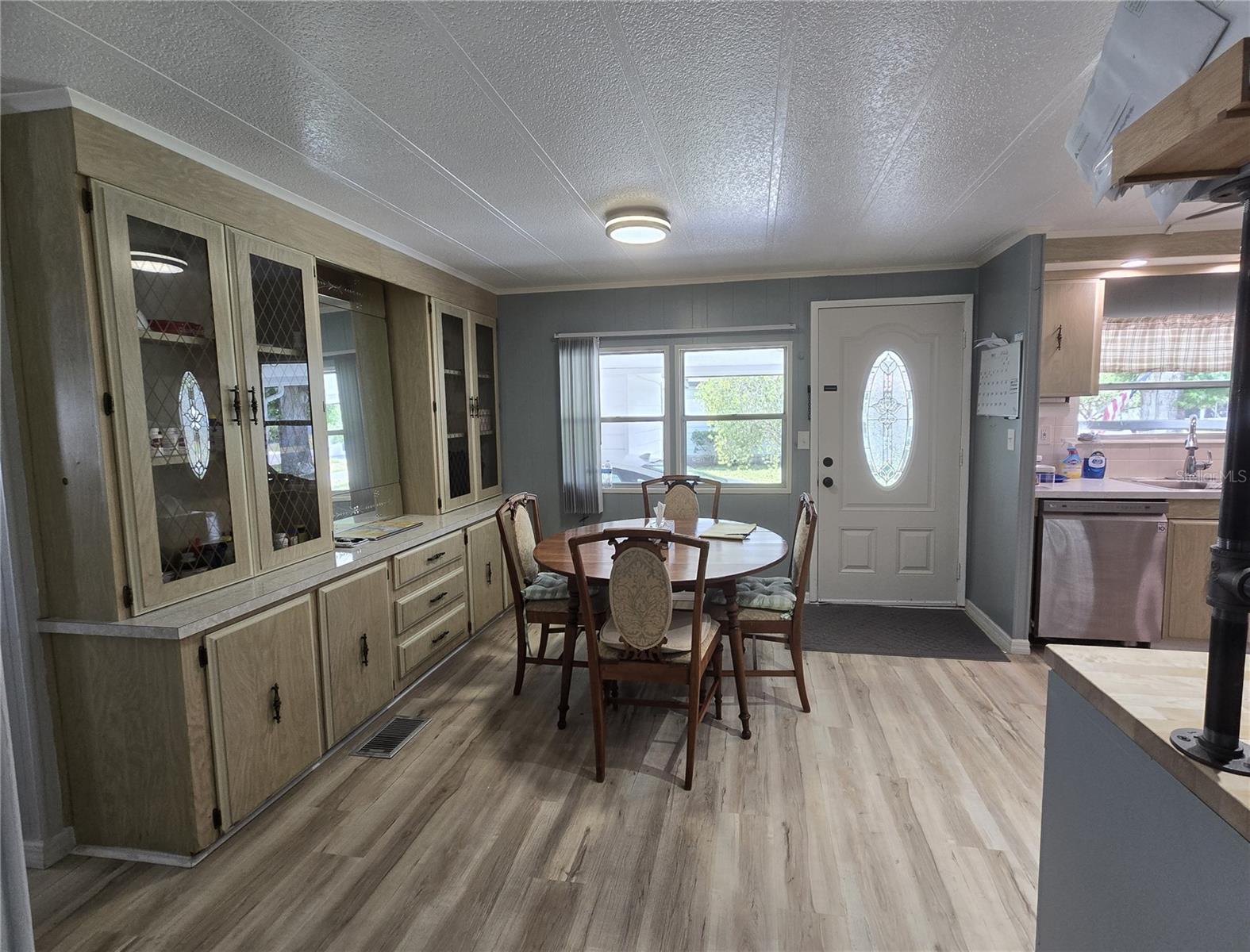 OAK GROVE VILLAGE CONDO - Residential