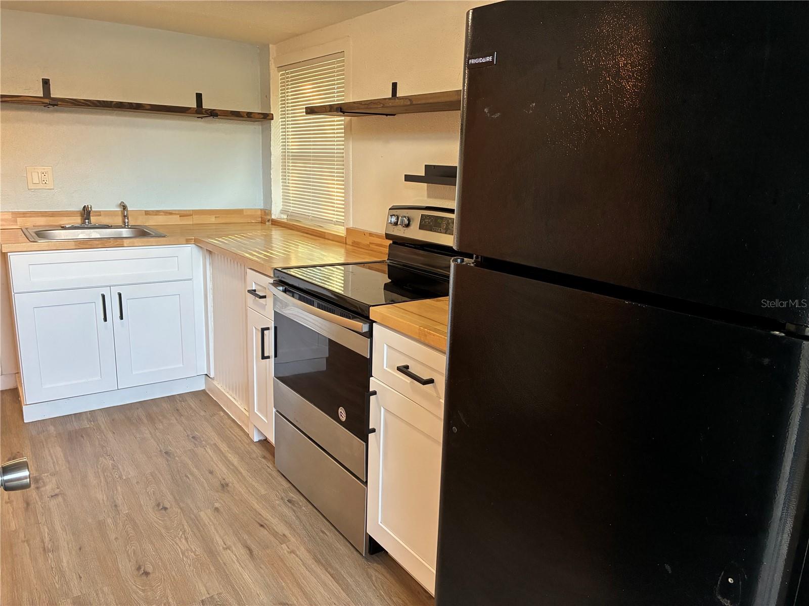 WEST CENTRAL AVE RESUB - Residential Lease