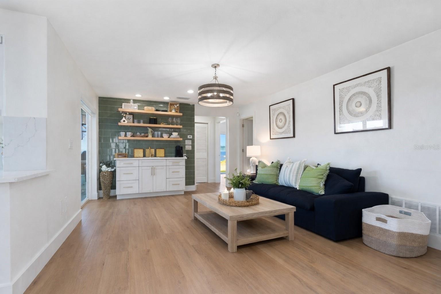 CASEY KEY - Residential