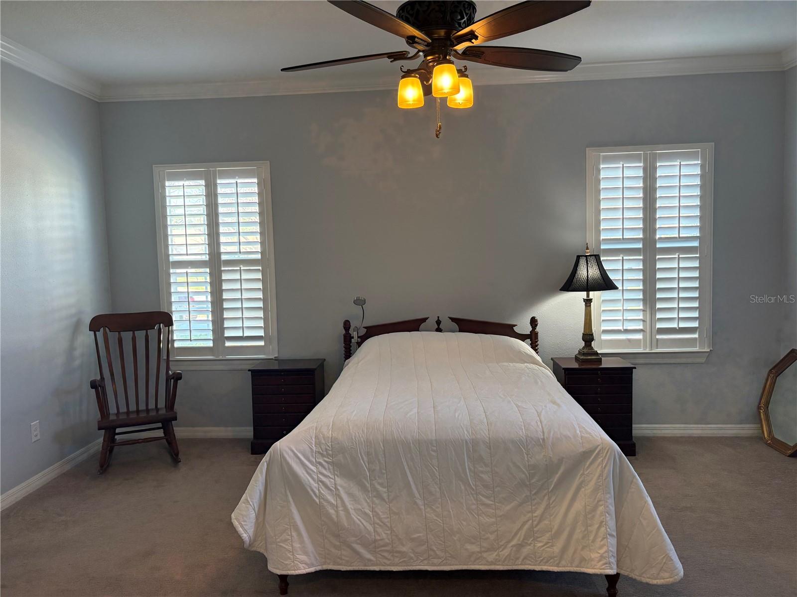 EDGEWATER MANOR - Residential