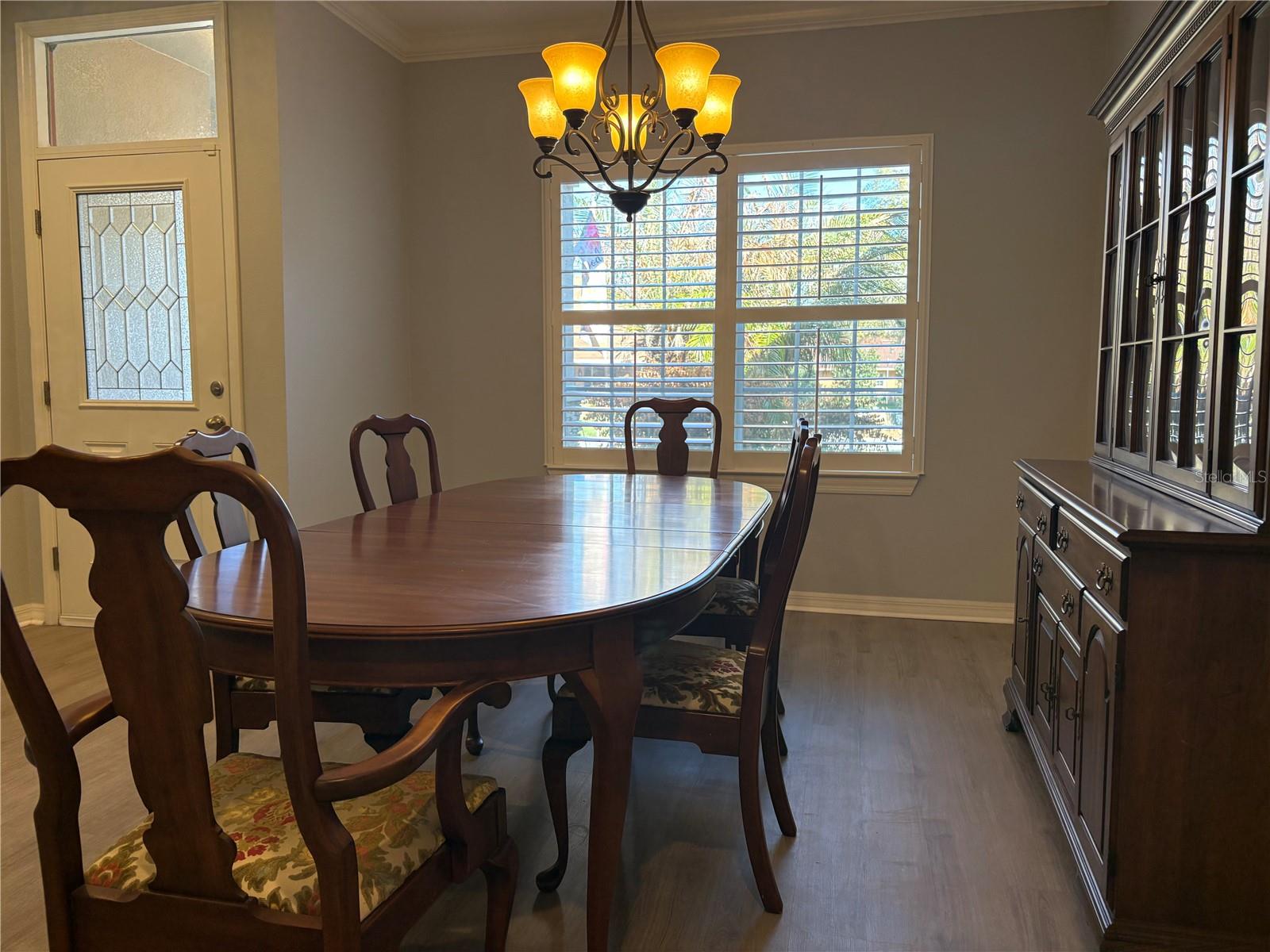 EDGEWATER MANOR - Residential