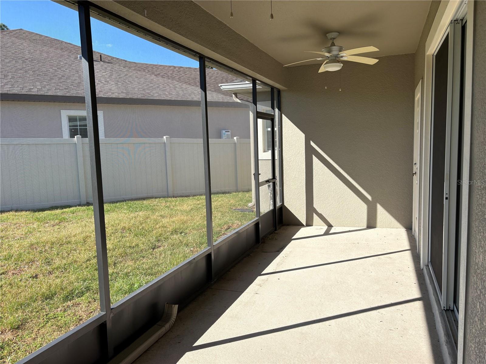 EDGEWATER MANOR - Residential