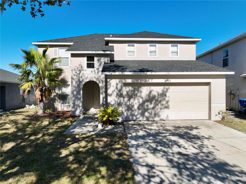 Photo of 10922 Subtle Trail Drive, Riverview, FL 33579 (MLS # O6390198)