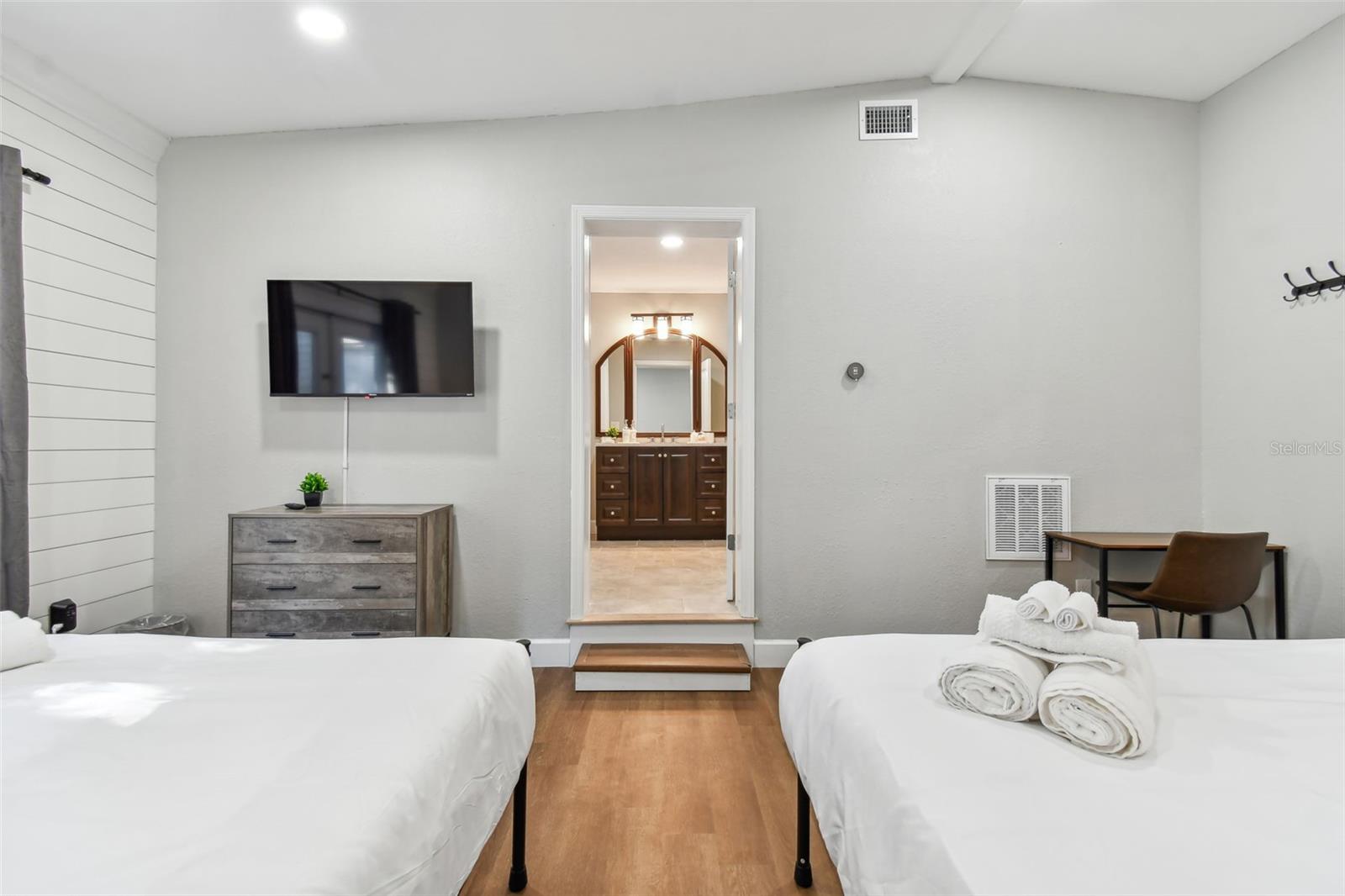 TEMPLE TERRACE RIVERSIDE SUBDI - Residential