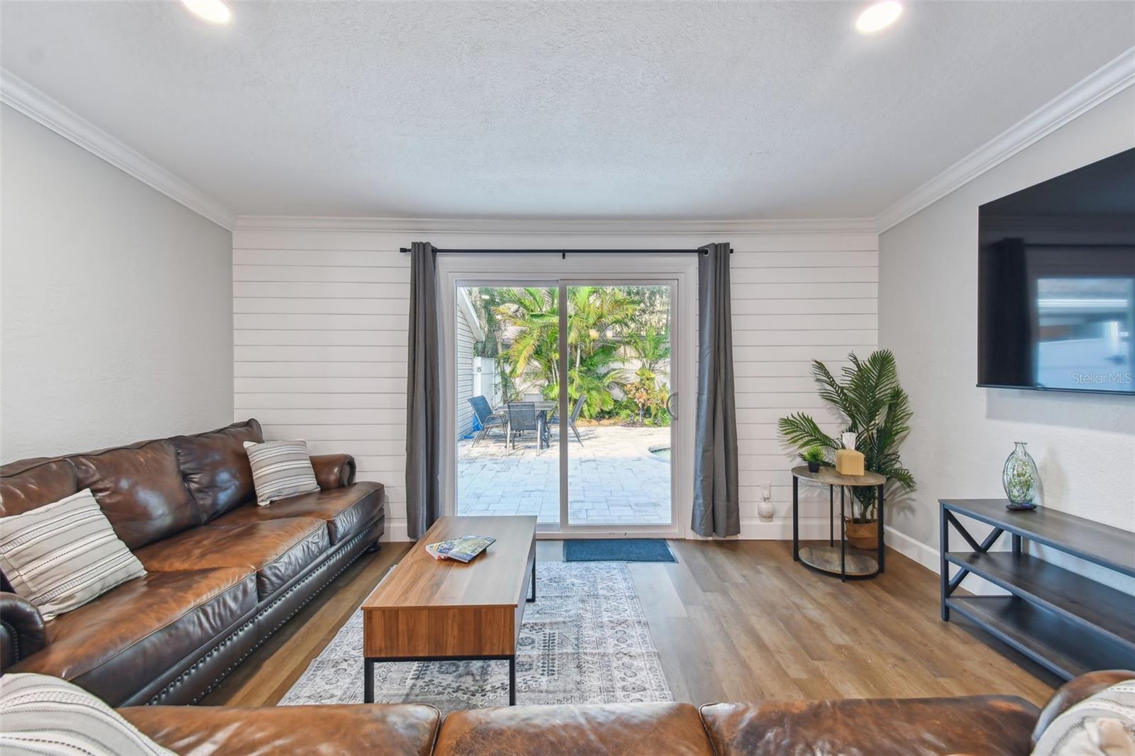 TEMPLE TERRACE RIVERSIDE SUBDI - Residential