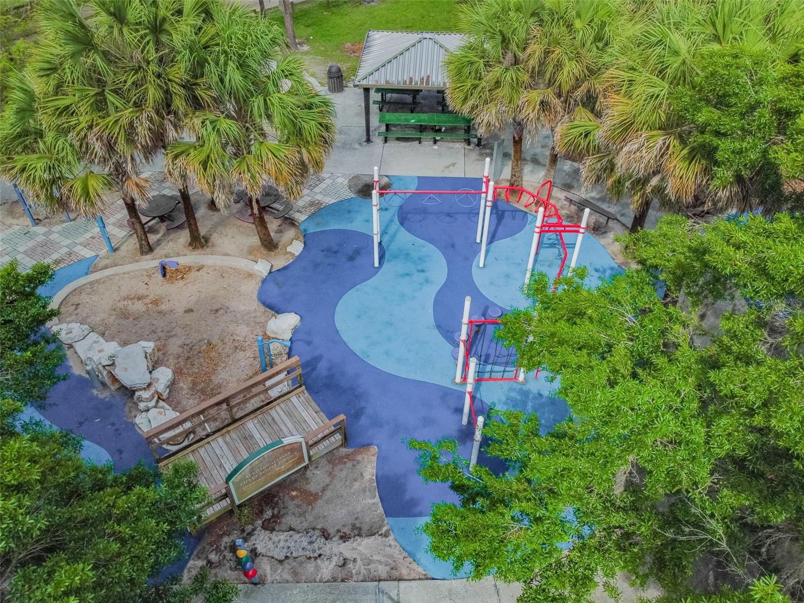 TEMPLE TERRACE RIVERSIDE SUBDI - Residential