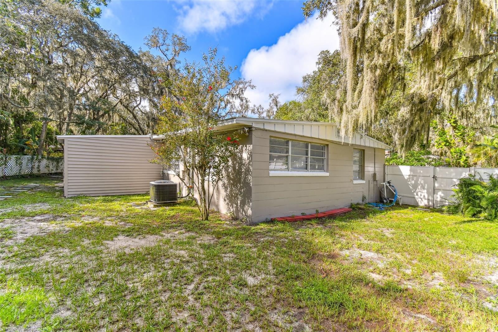 TEMPLE TERRACE RIVERSIDE SUBDI - Residential
