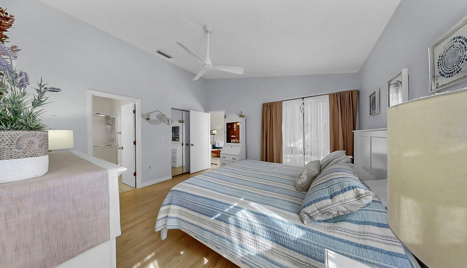 FORTY-THREE WEST - Residential