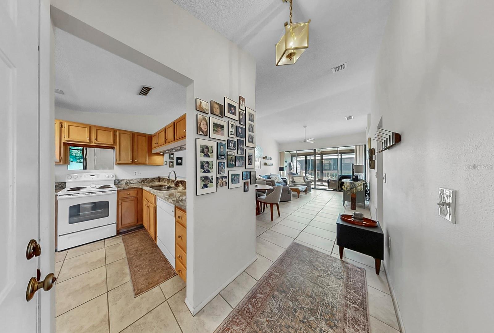 FORTY-THREE WEST - Residential