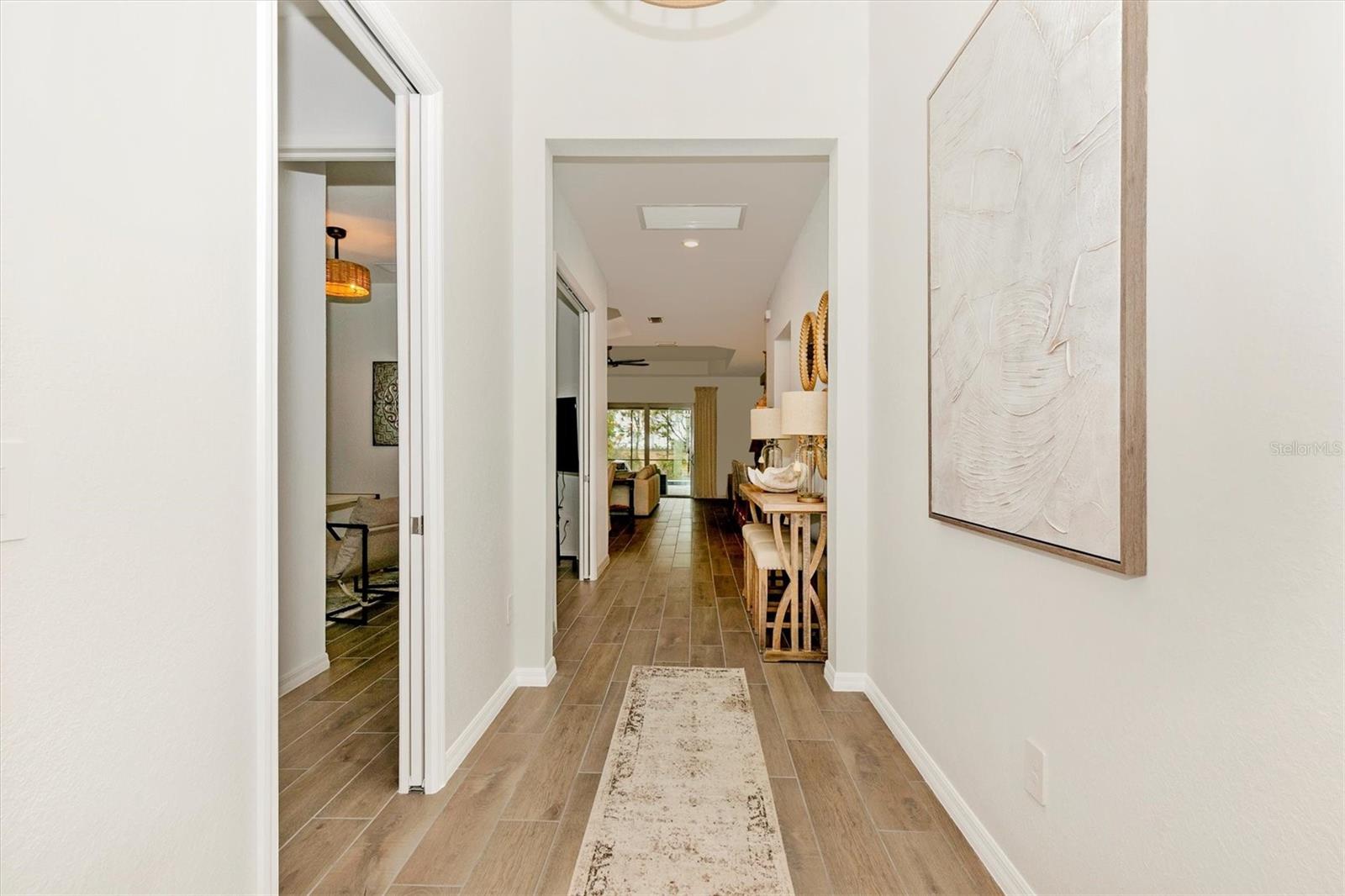 WELLEN PK GOLF & COUNTRY CLUB - Residential Lease