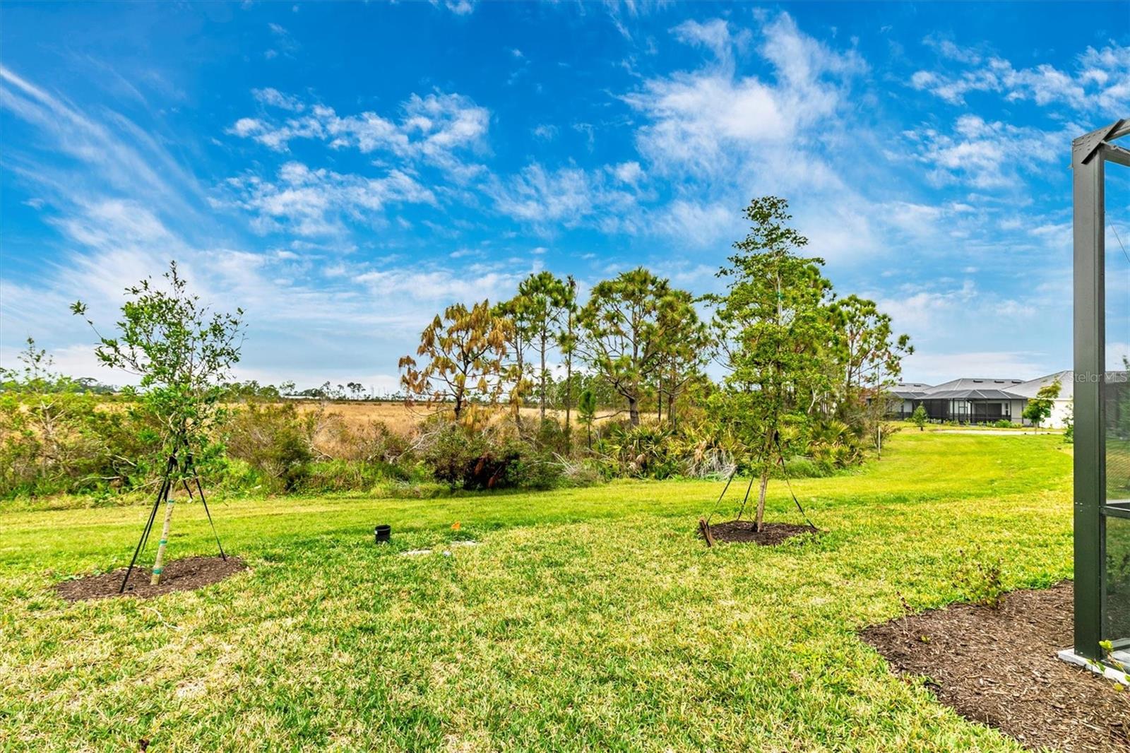 WELLEN PK GOLF & COUNTRY CLUB - Residential Lease