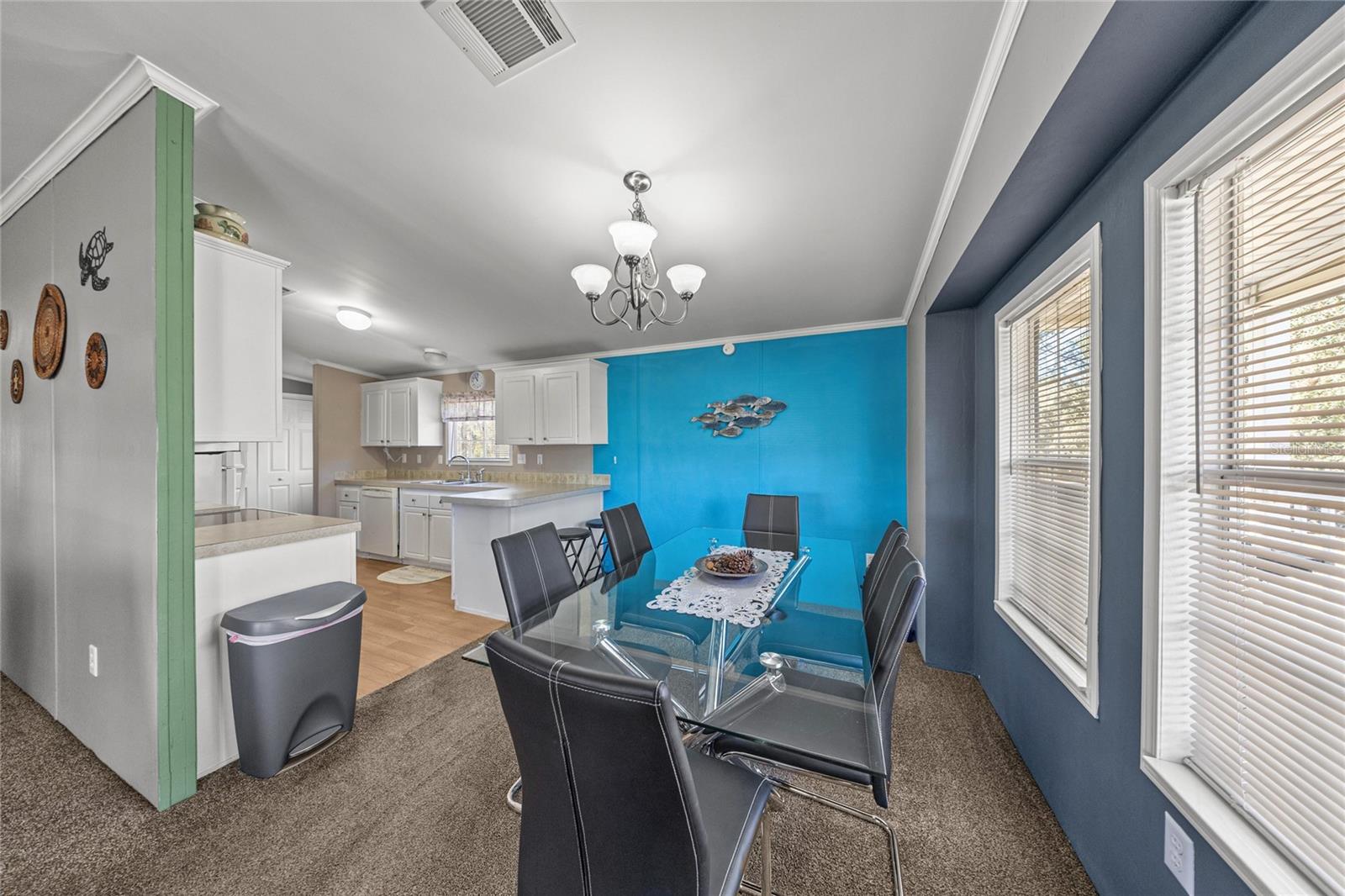 WILLISTON HIGHLANDS - Residential