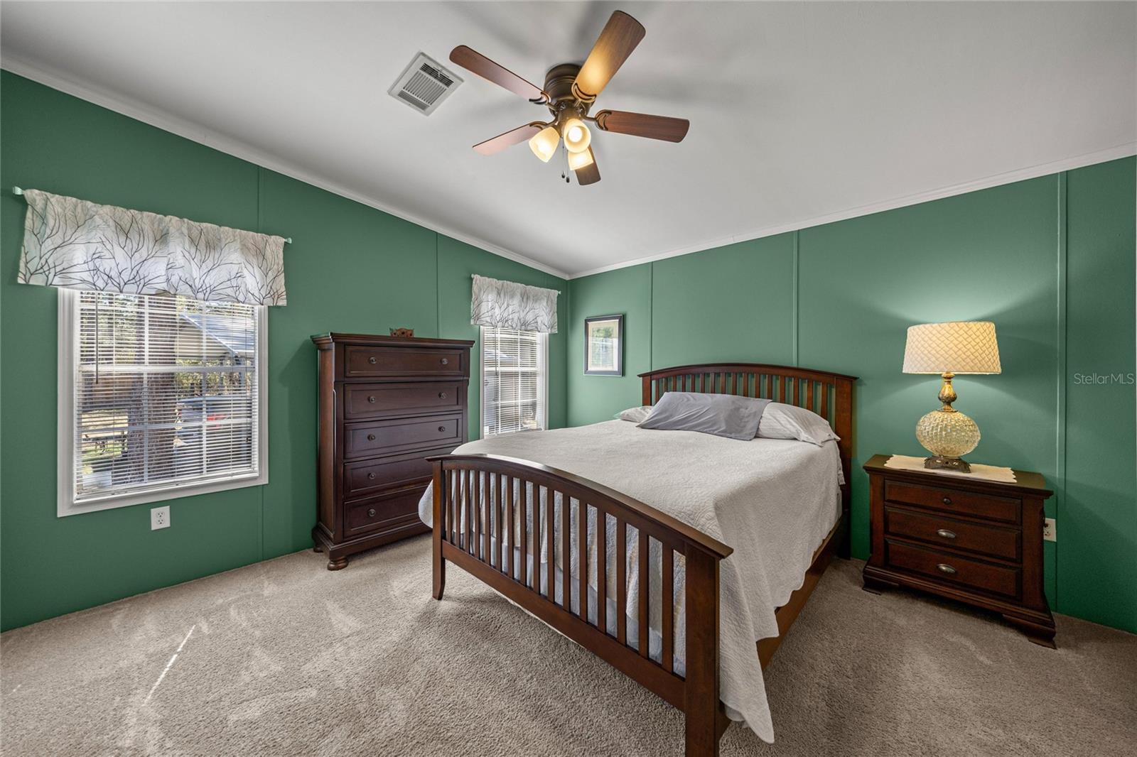 WILLISTON HIGHLANDS - Residential