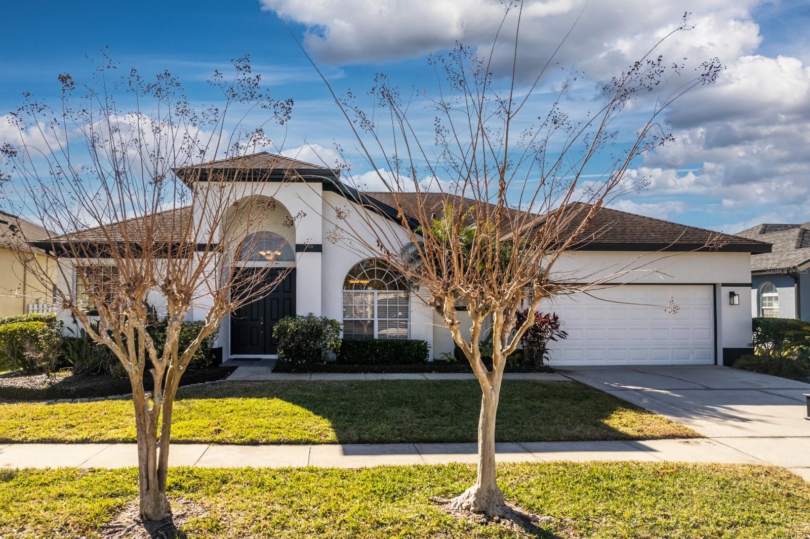 418 LAURENBURG LANE