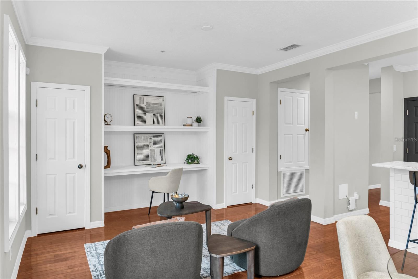 BALDWIN PARK - Residential