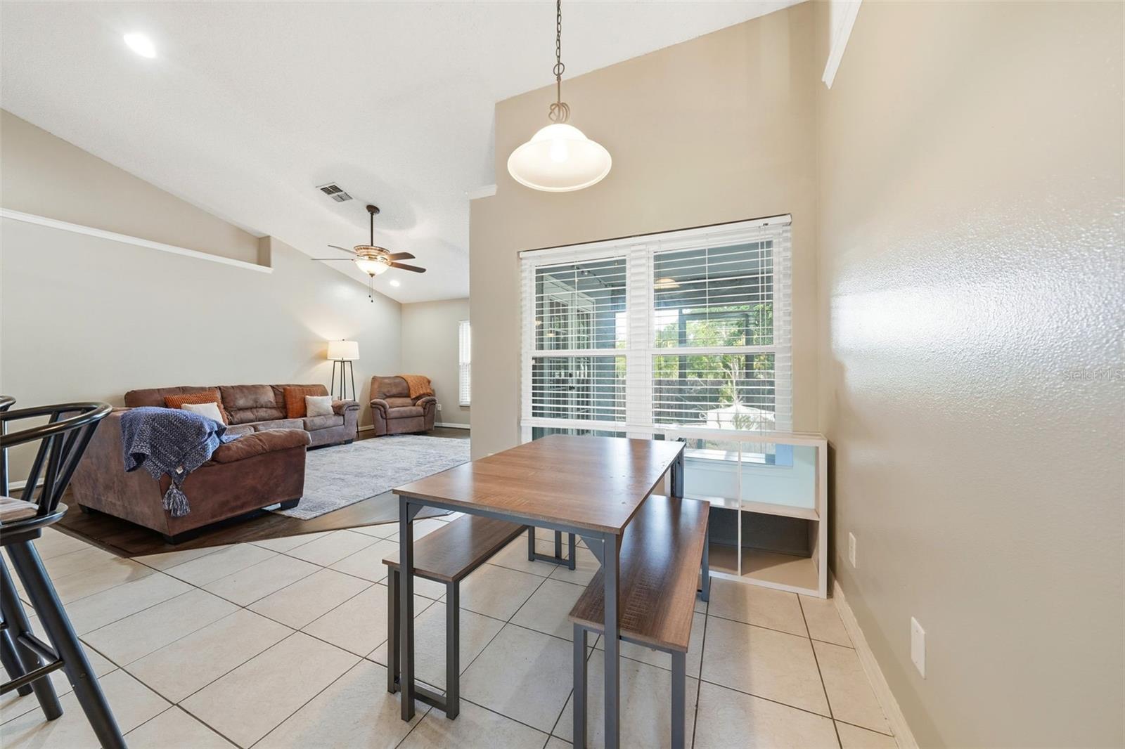 ABRAMS RIDGE FIRST ADD - Residential