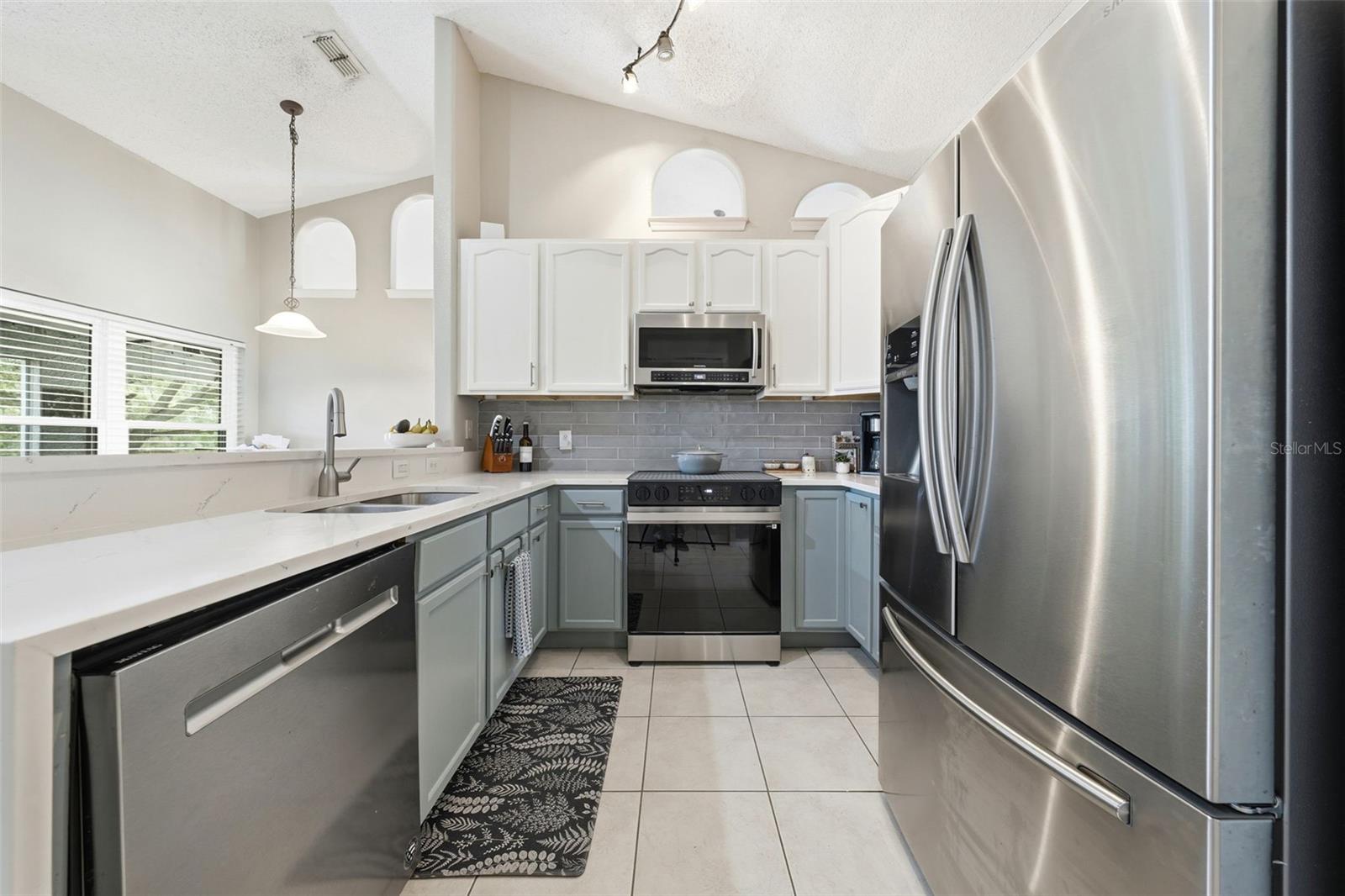 ABRAMS RIDGE FIRST ADD - Residential