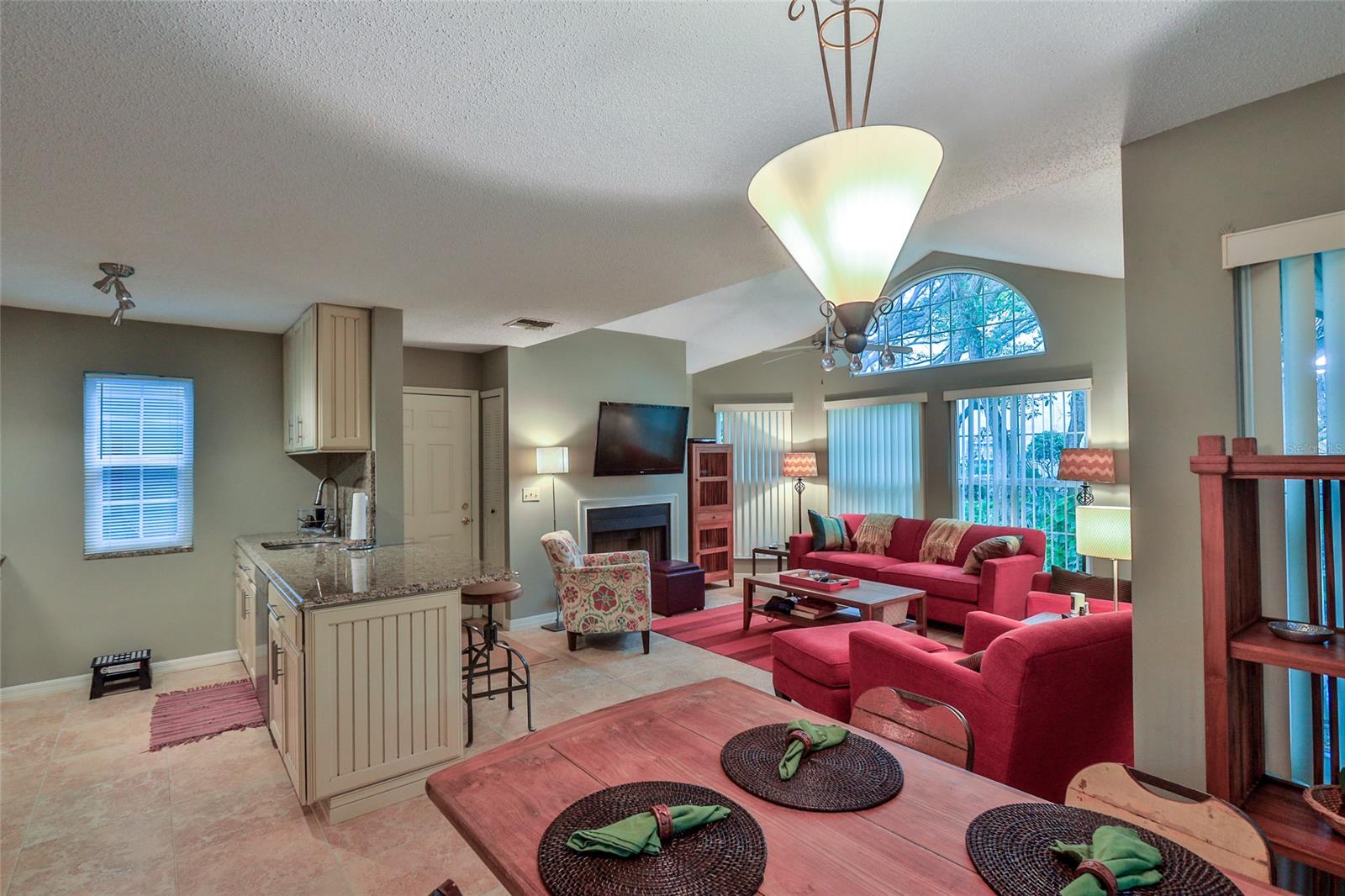 Sun Beach Club Condo Ph 01-03 - Residential