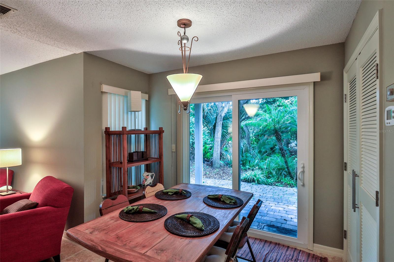 Sun Beach Club Condo Ph 01-03 - Residential