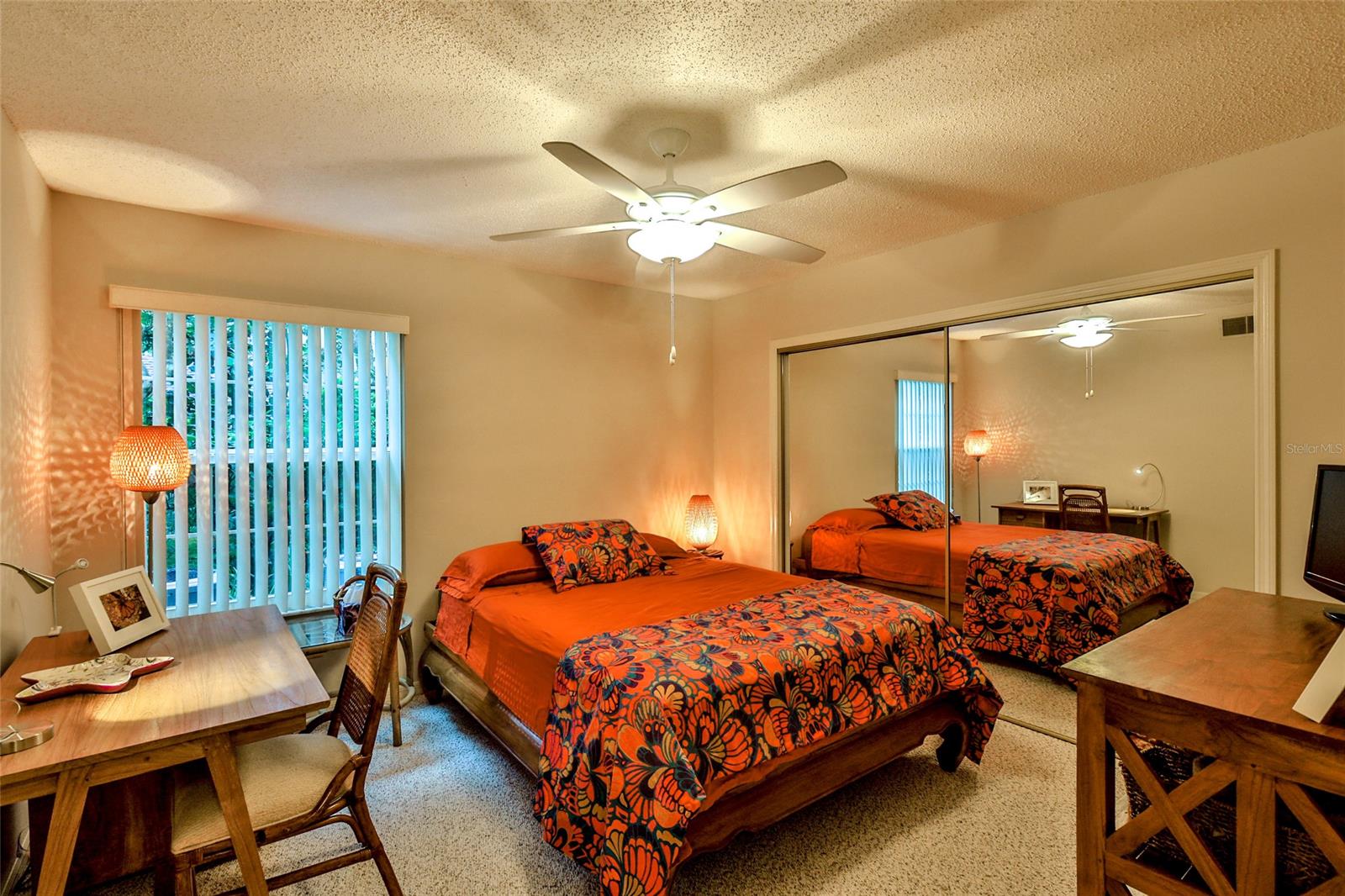 Sun Beach Club Condo Ph 01-03 - Residential