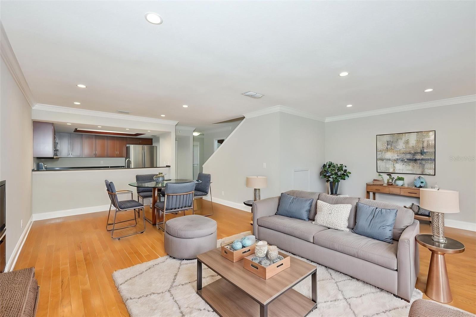 GLEN PARK CONDO - Residential