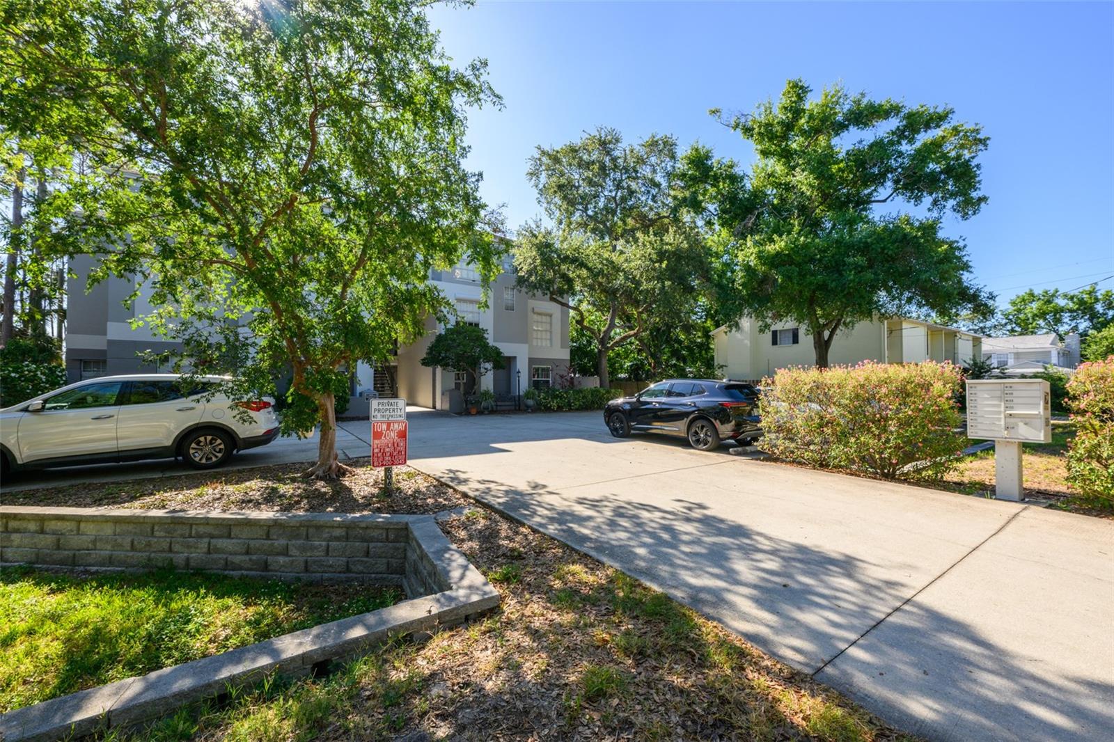 GLEN PARK CONDO - Residential