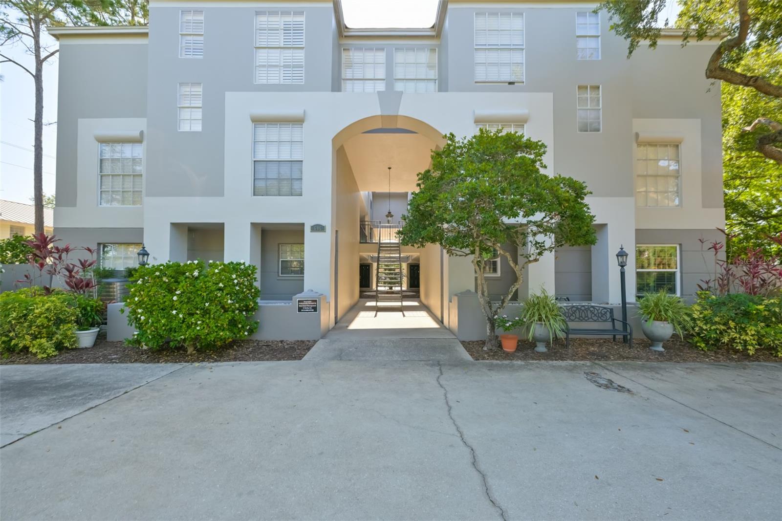 GLEN PARK CONDO - Residential