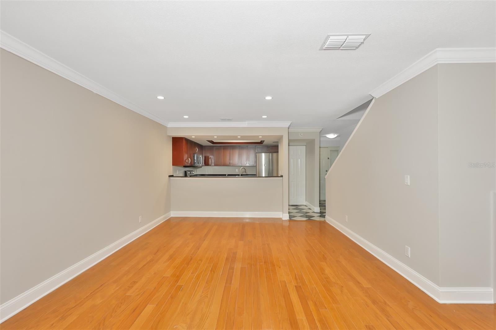GLEN PARK CONDO - Residential