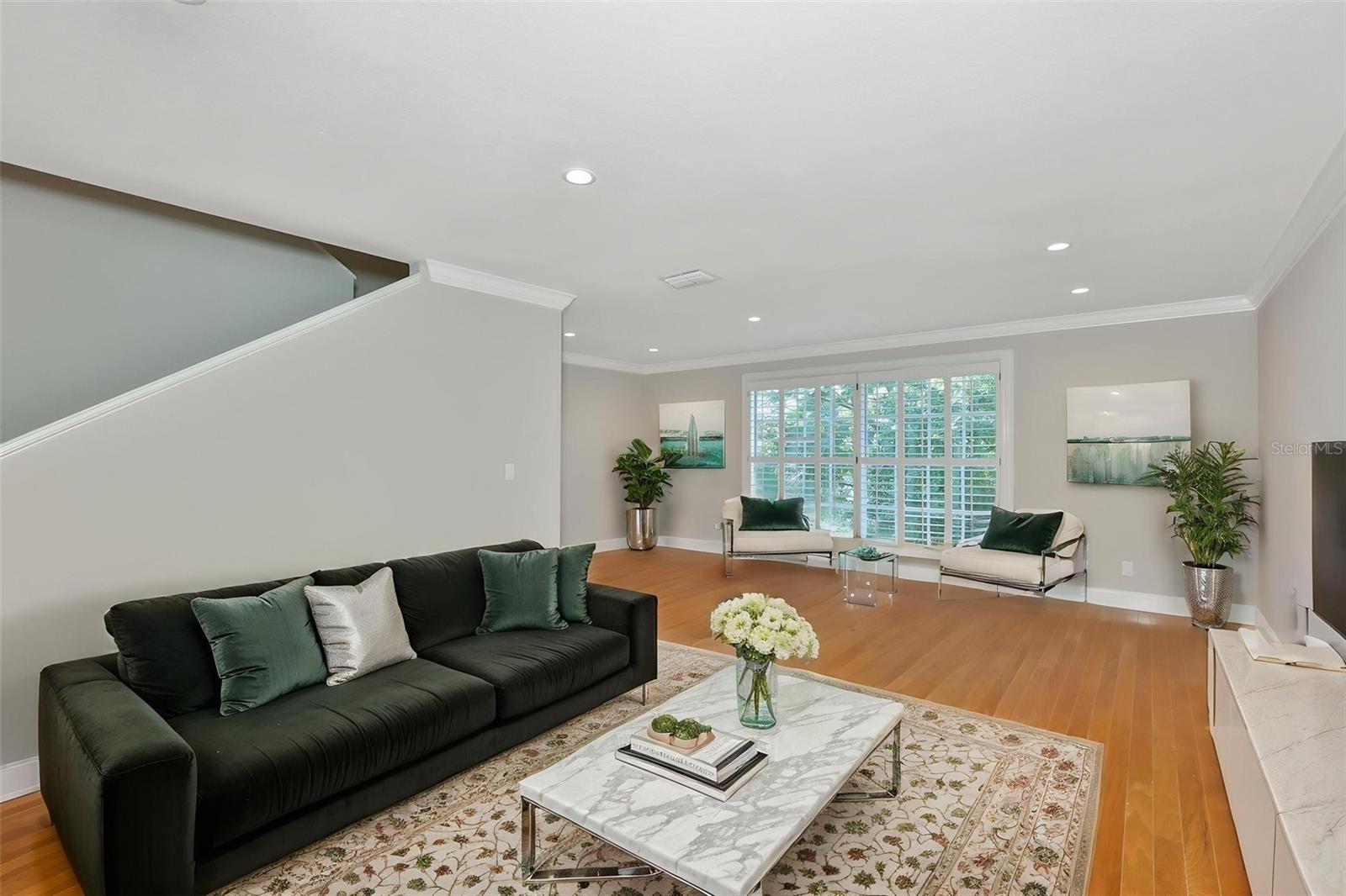 GLEN PARK CONDO - Residential