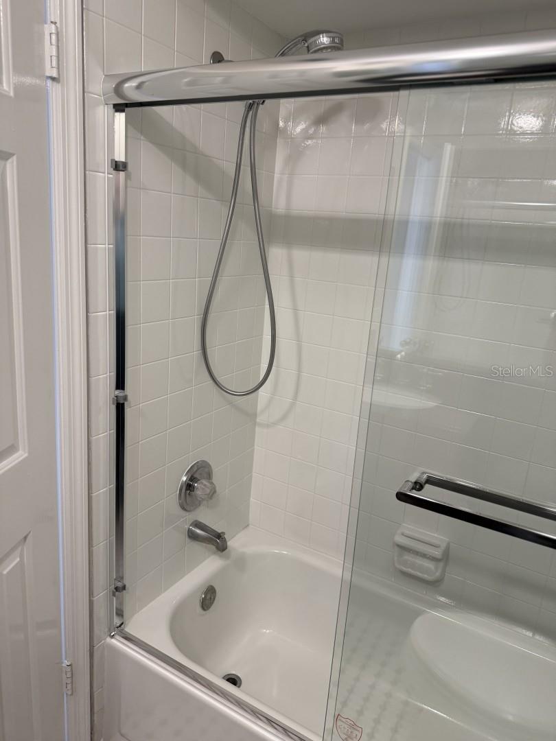 GLEN PARK CONDO - Residential