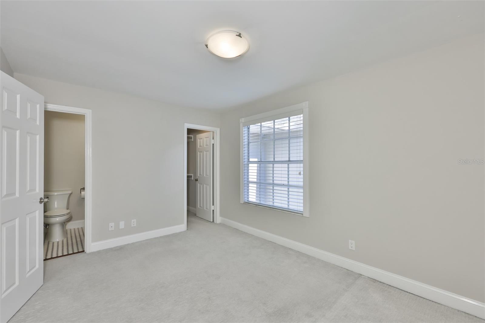 GLEN PARK CONDO - Residential