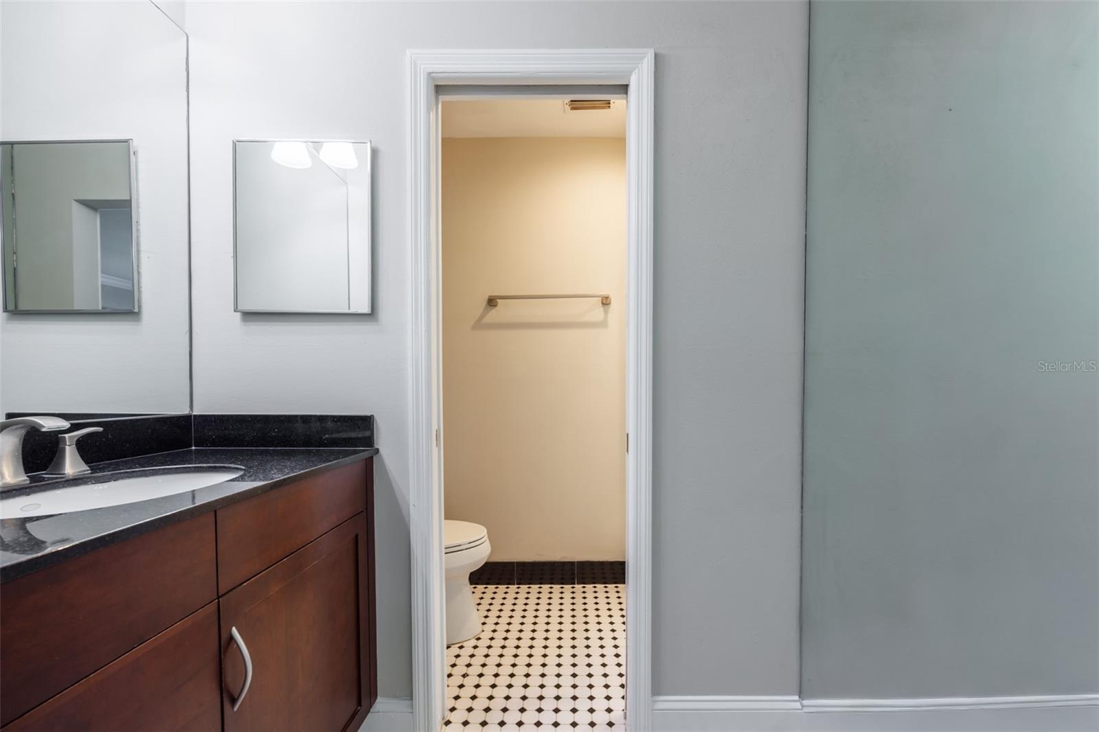 GLEN PARK CONDO - Residential