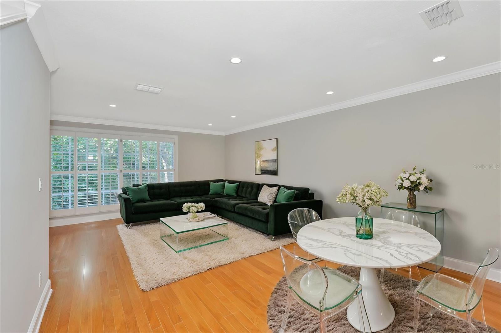 GLEN PARK CONDO - Residential