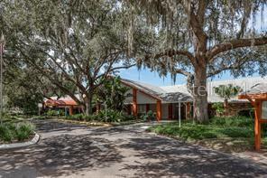 DOLLAR LAKE VILLAGE CONDO 01 - Residential