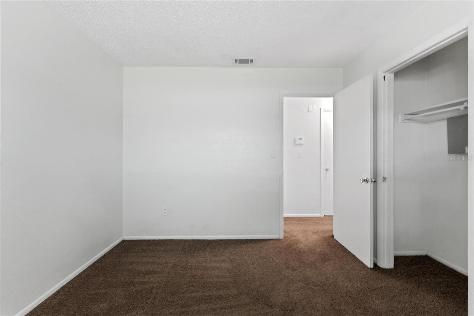 BAYOU HEIGHTS HANLONS - Residential