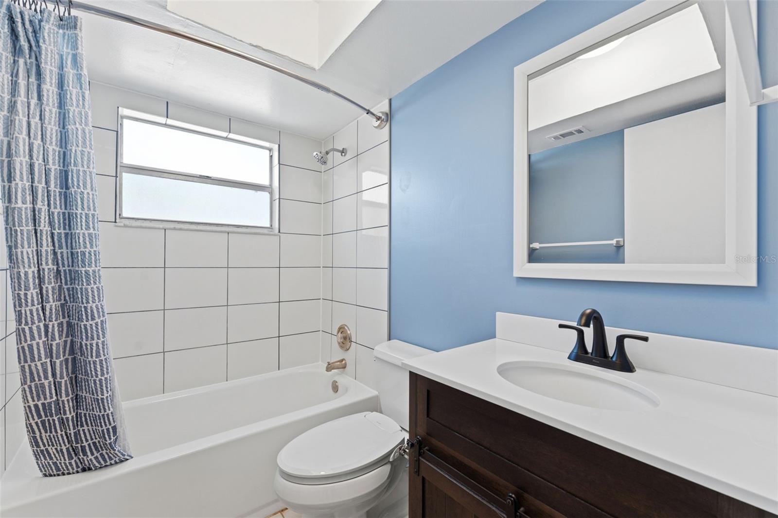 BAYOU HEIGHTS HANLONS - Residential